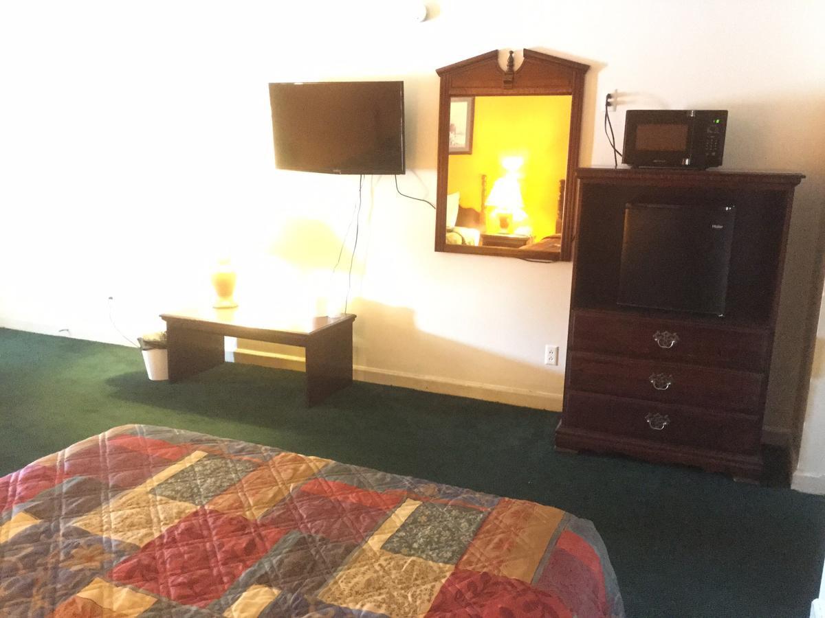 Budget Inn Lumberton Ngoại thất bức ảnh